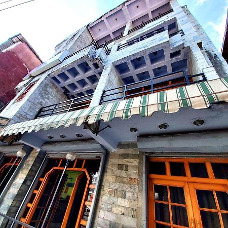 Hotel Radhe Continental Nainital Exteriér fotografie