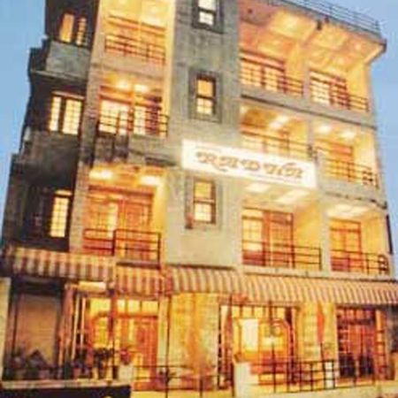 Hotel Radhe Continental Nainital Exteriér fotografie