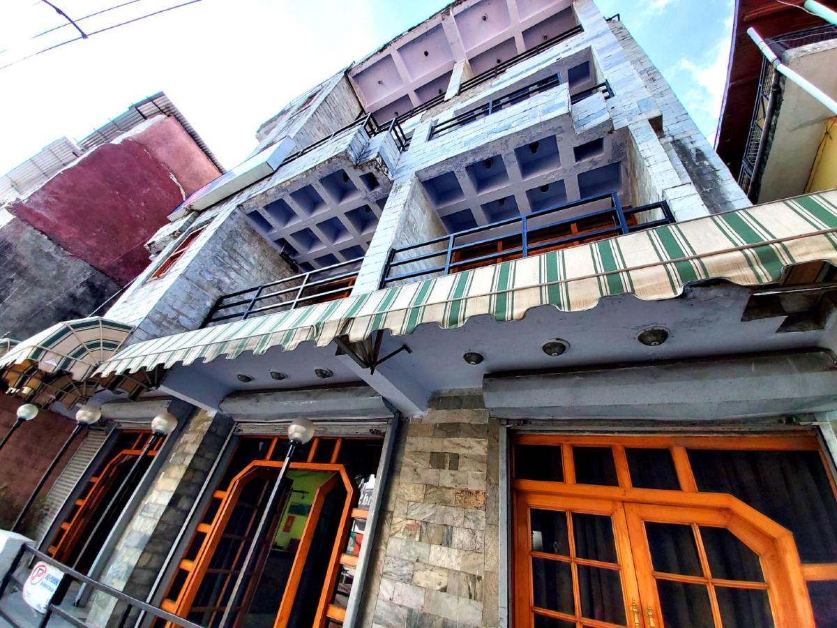 Hotel Radhe Continental Nainital Exteriér fotografie